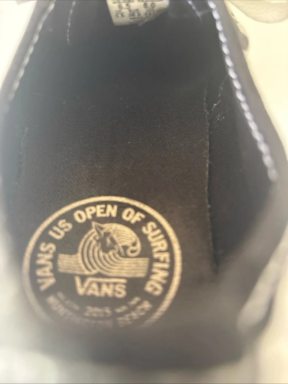 Vans low top
